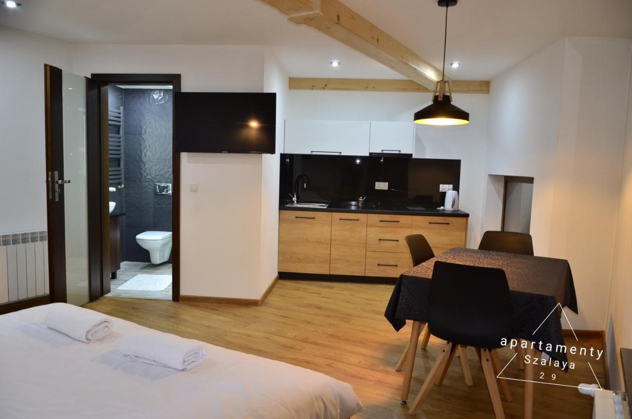 שצ'בניצה Apartamenty Szalaya 29 מראה חיצוני תמונה